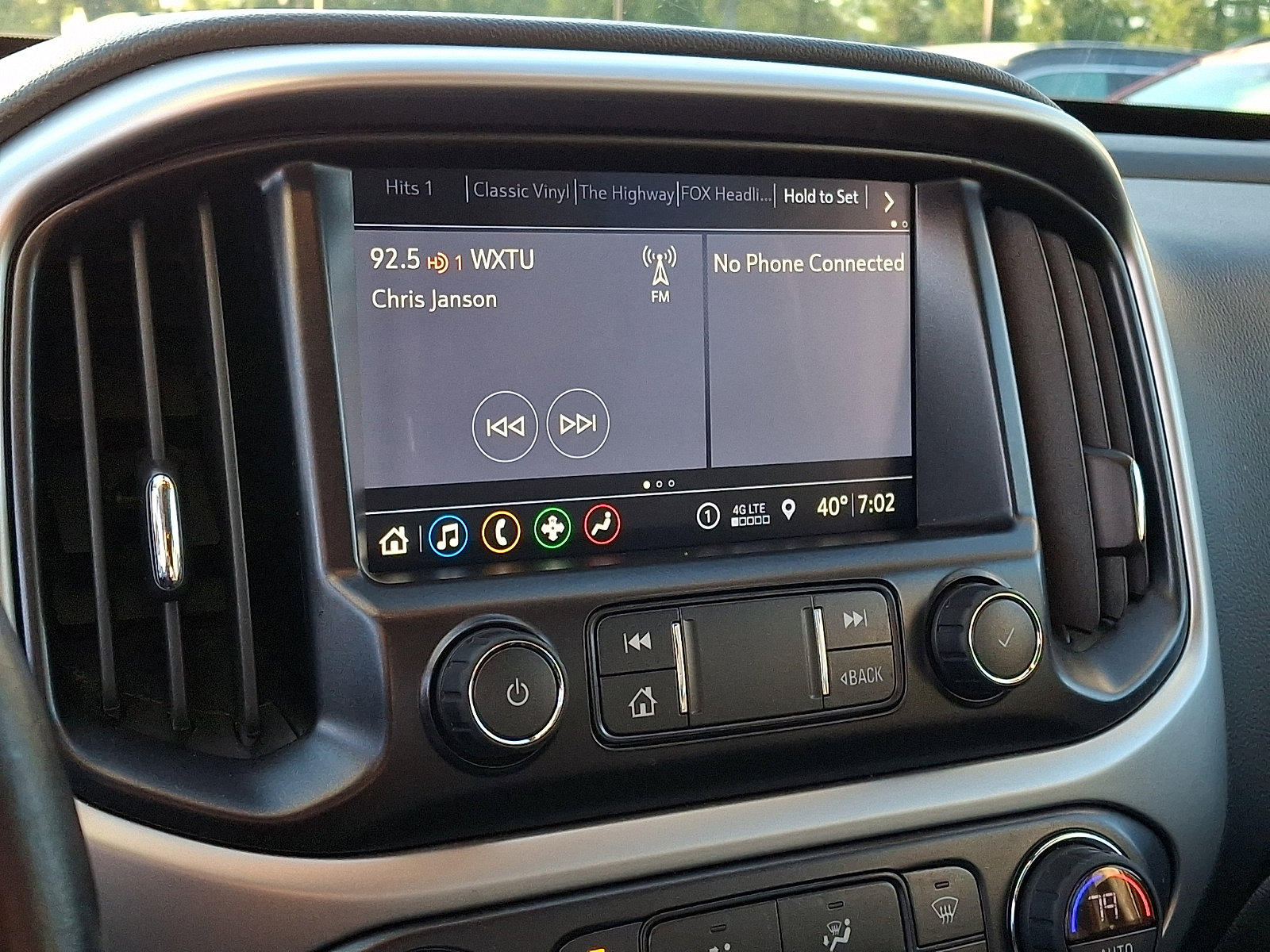 Used 2019 Chevrolet Colorado LT w/ Redline Special Edition image 18