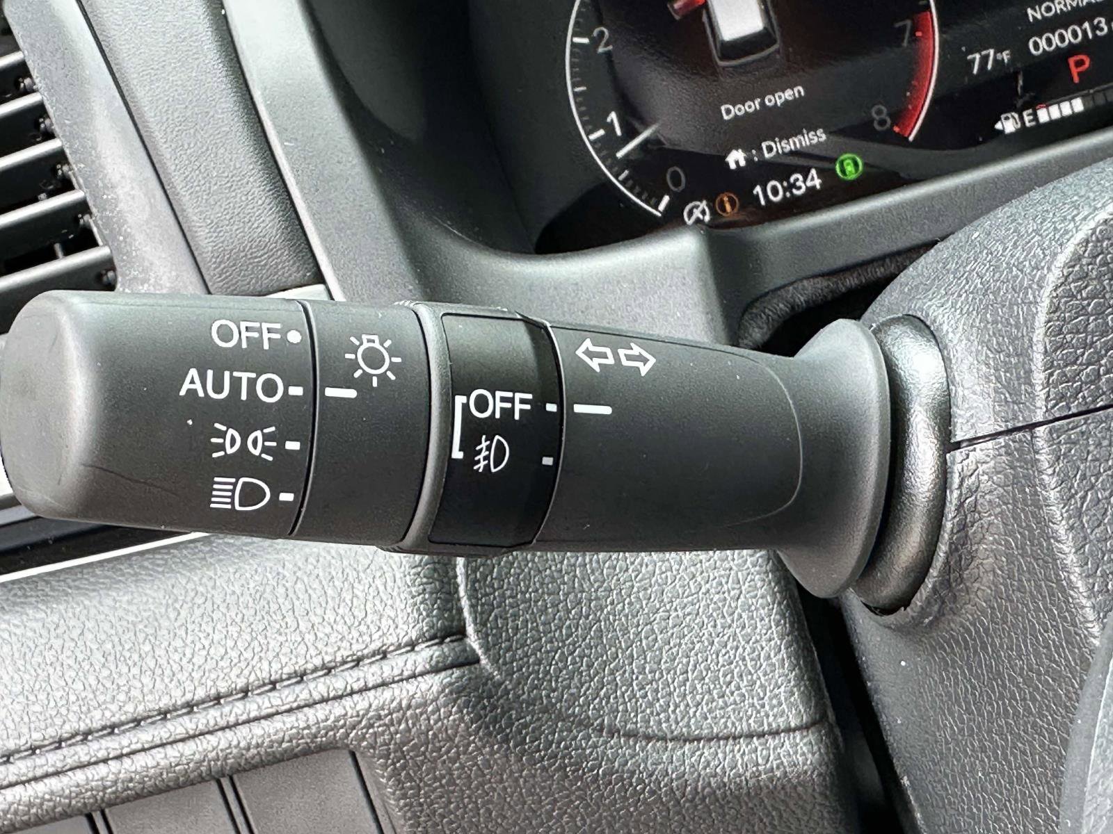 New 2026 Honda Odyssey Touring image 14