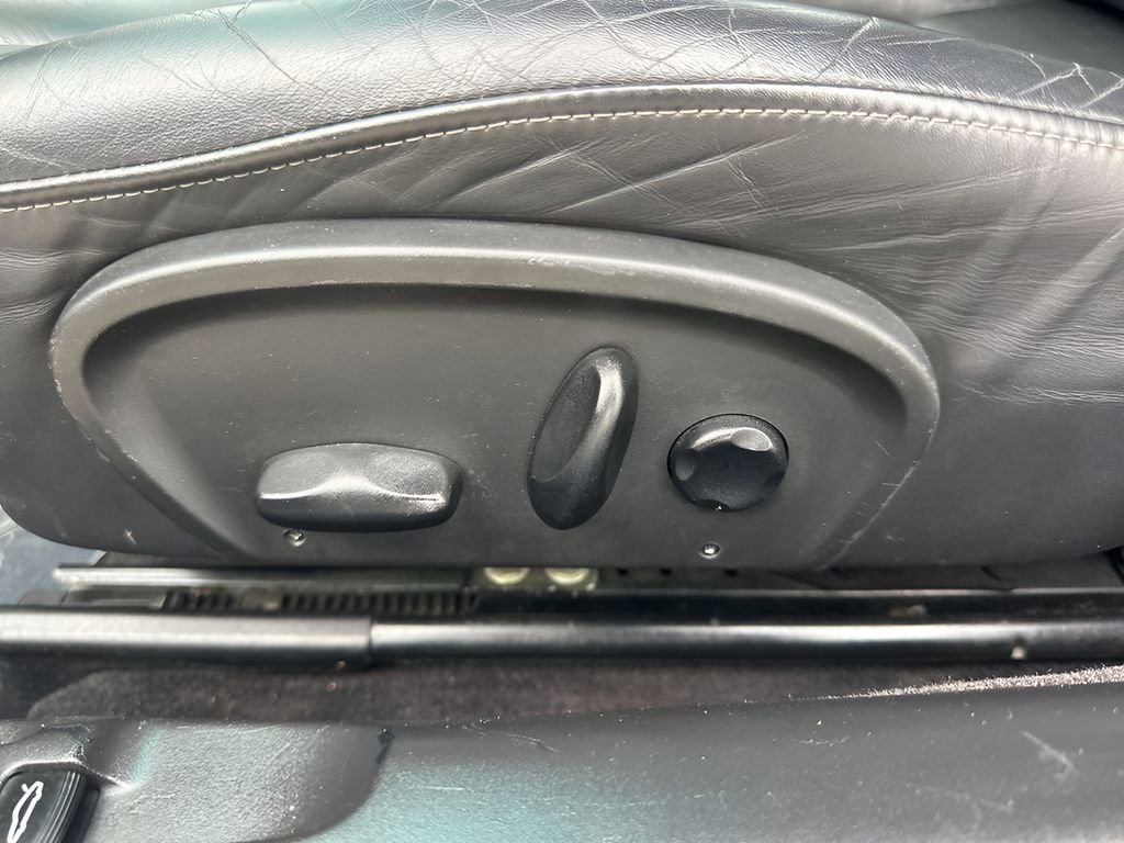 Used 2004 Porsche 911 Carrera image 11