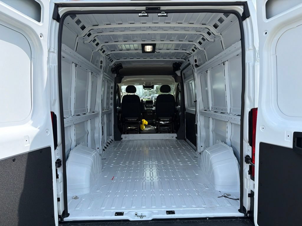 New 2027 RAM ProMaster 2500 w/ Safety Group FWD image 5