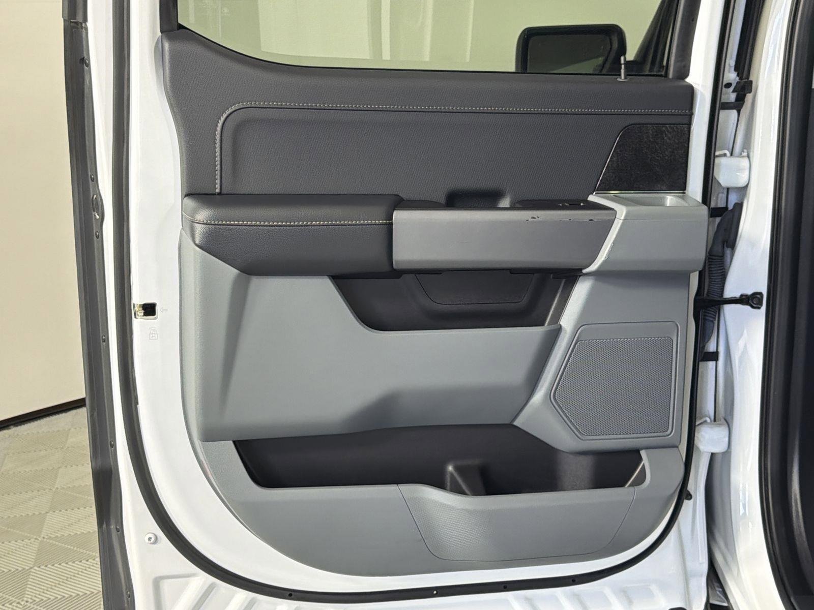 Used 2022 Ford F150 XLT w/ Equipment Group 301A Mid image 25