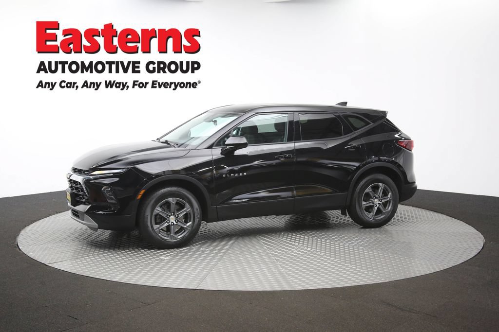 Used 2024 Chevrolet Blazer LT AWD/4WD image 58