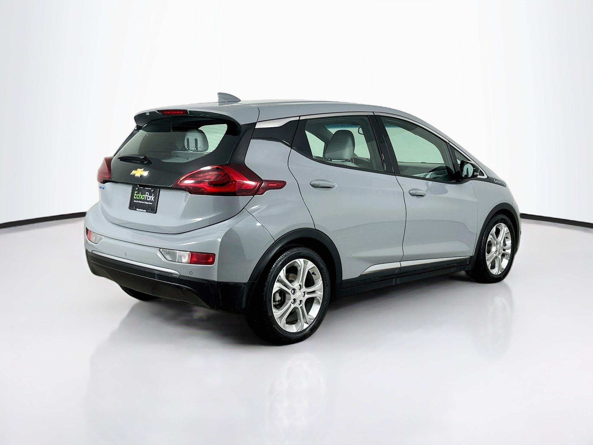 Used 2020 Chevrolet Bolt LT FWD image 9