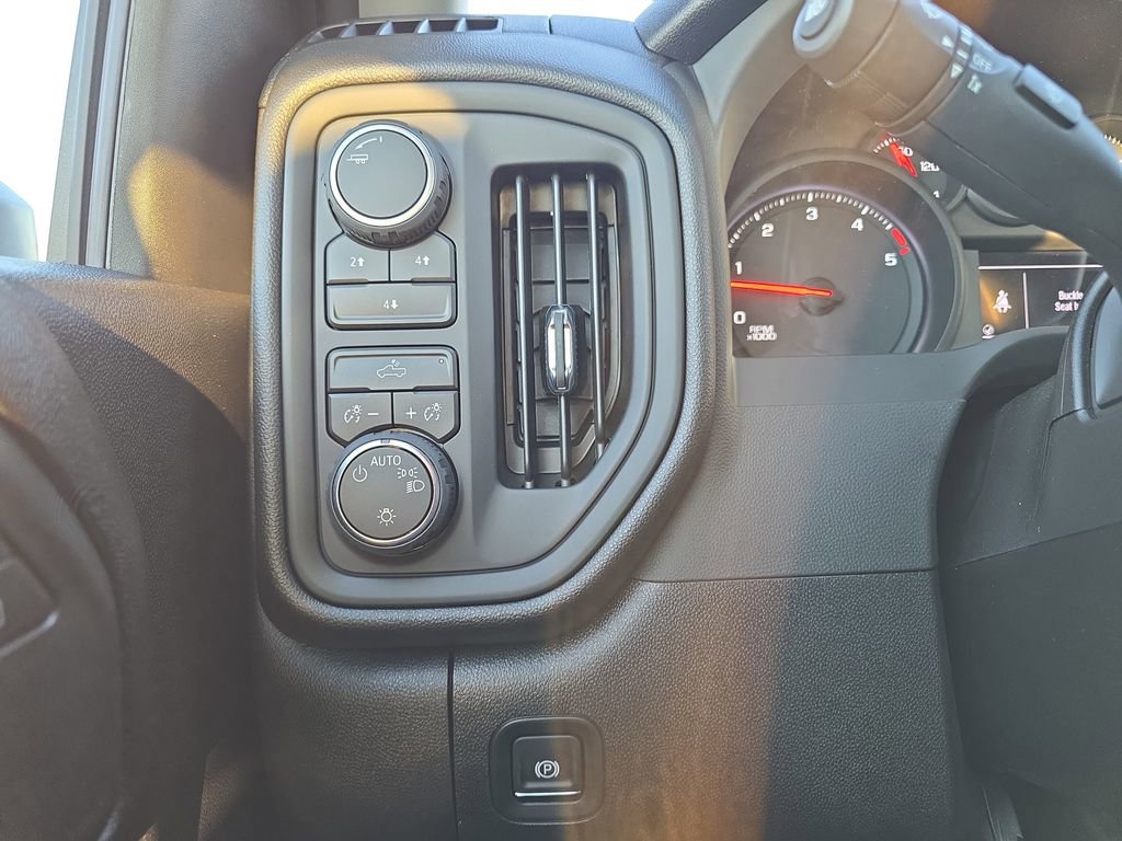 New 2026 Chevrolet Silverado 3500 W/T image 26