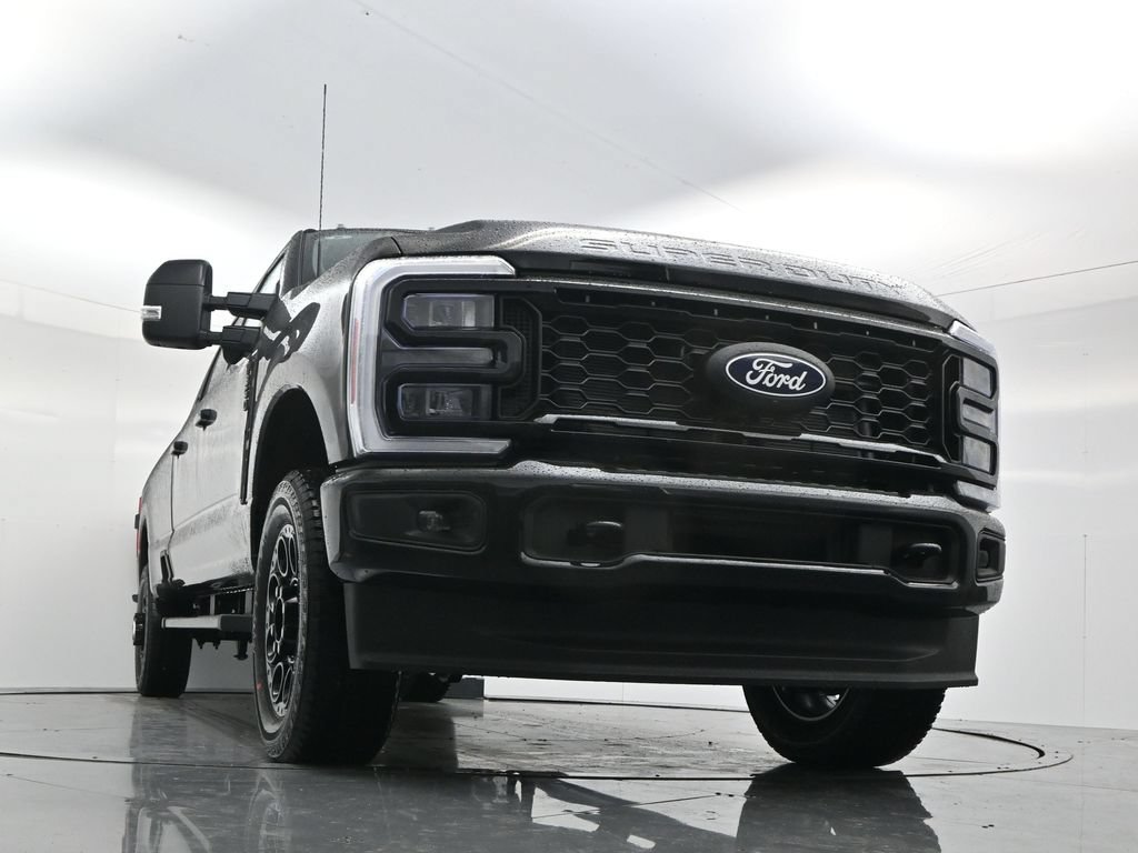 New 2027 Ford F350 Lariat w/ Black Appearance Package AWD/4WD image 50