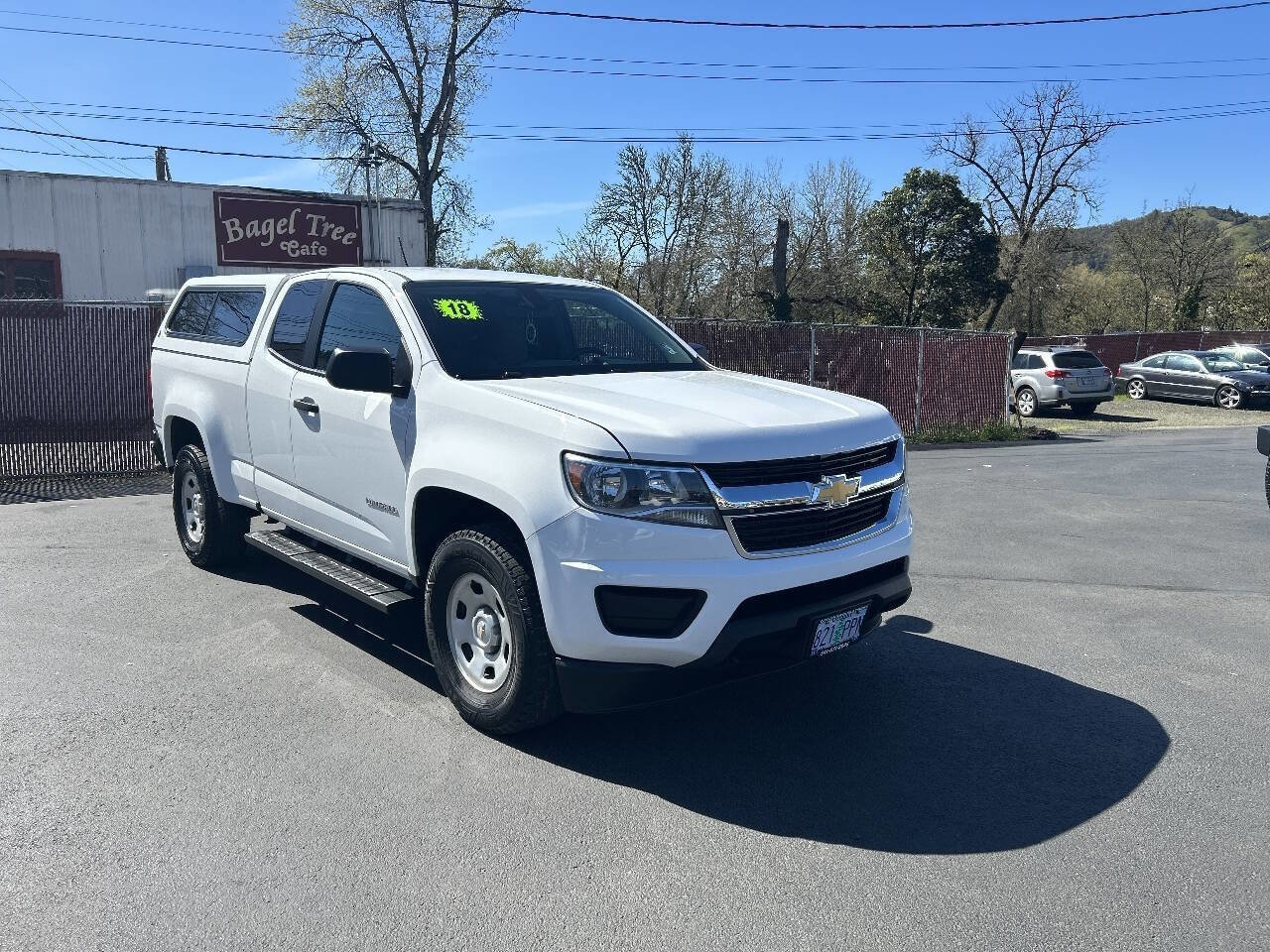 Used 2018 Chevrolet Colorado W/T w/ WT Convenience Package image 2