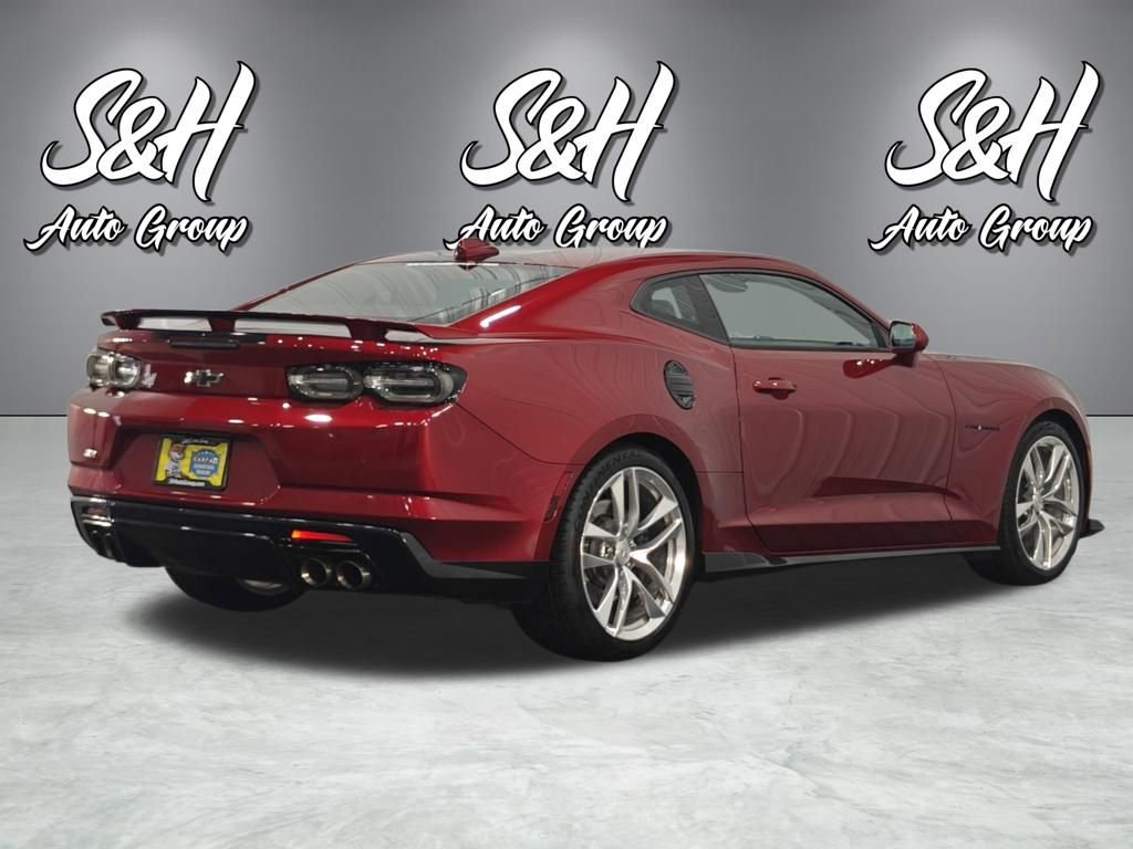 Used 2021 Chevrolet Camaro SS w/ Wild Cherry Design Package 2 RWD image 23