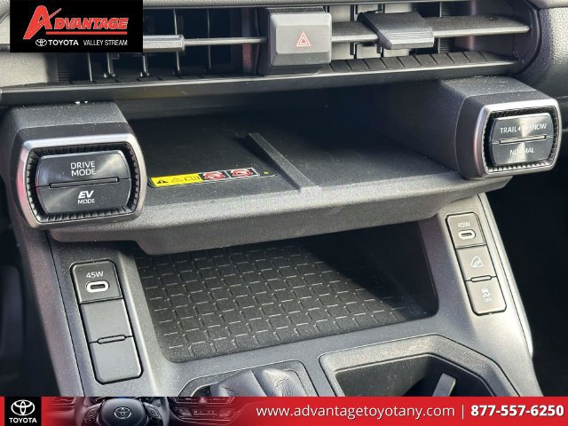 Certified 2026 Toyota RAV4 XLE Premium AWD/4WD image 33