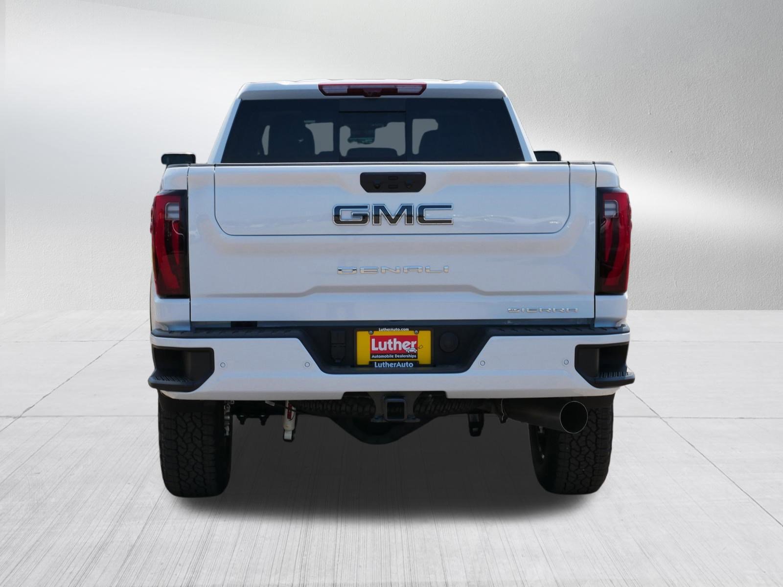 New 2026 GMC Sierra 3500 Denali Ultimate AWD/4WD image 4