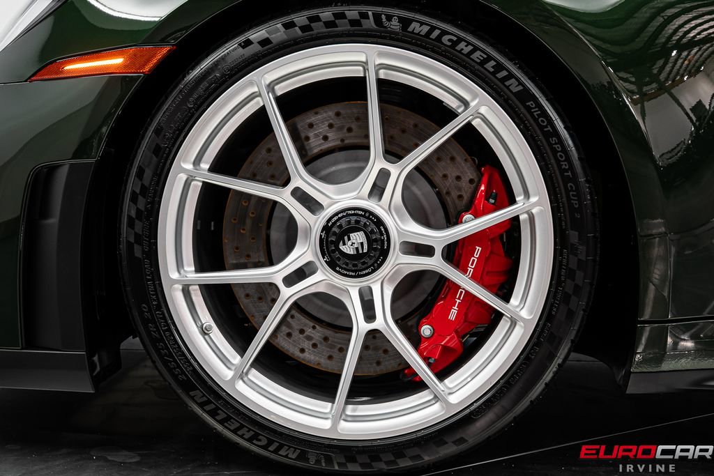 Used 2025 Porsche 911 GT3 RWD image 24