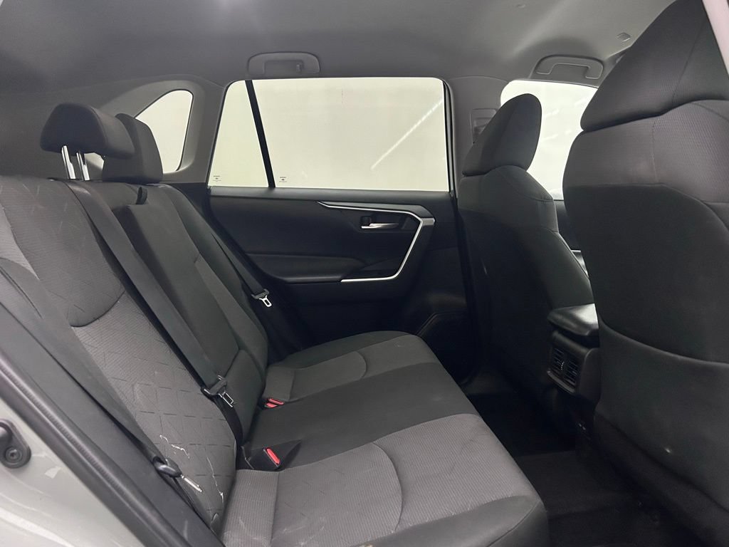 Used 2023 Toyota RAV4 XLE AWD/4WD image 15