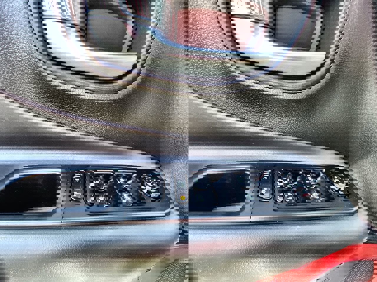 Used 2022 Jeep Renegade Trailhawk image 22