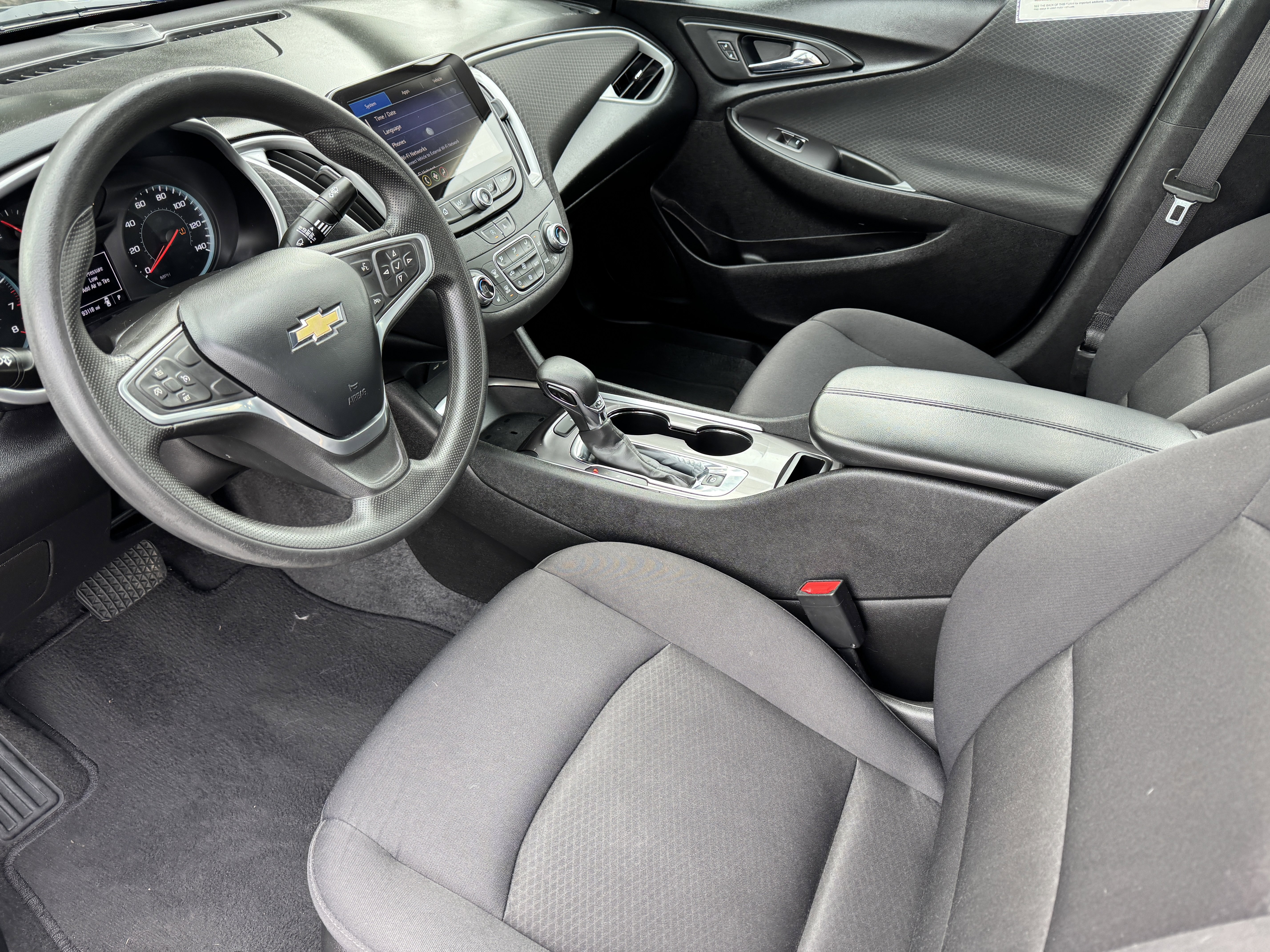 Used 2022 Chevrolet Malibu LT image 8