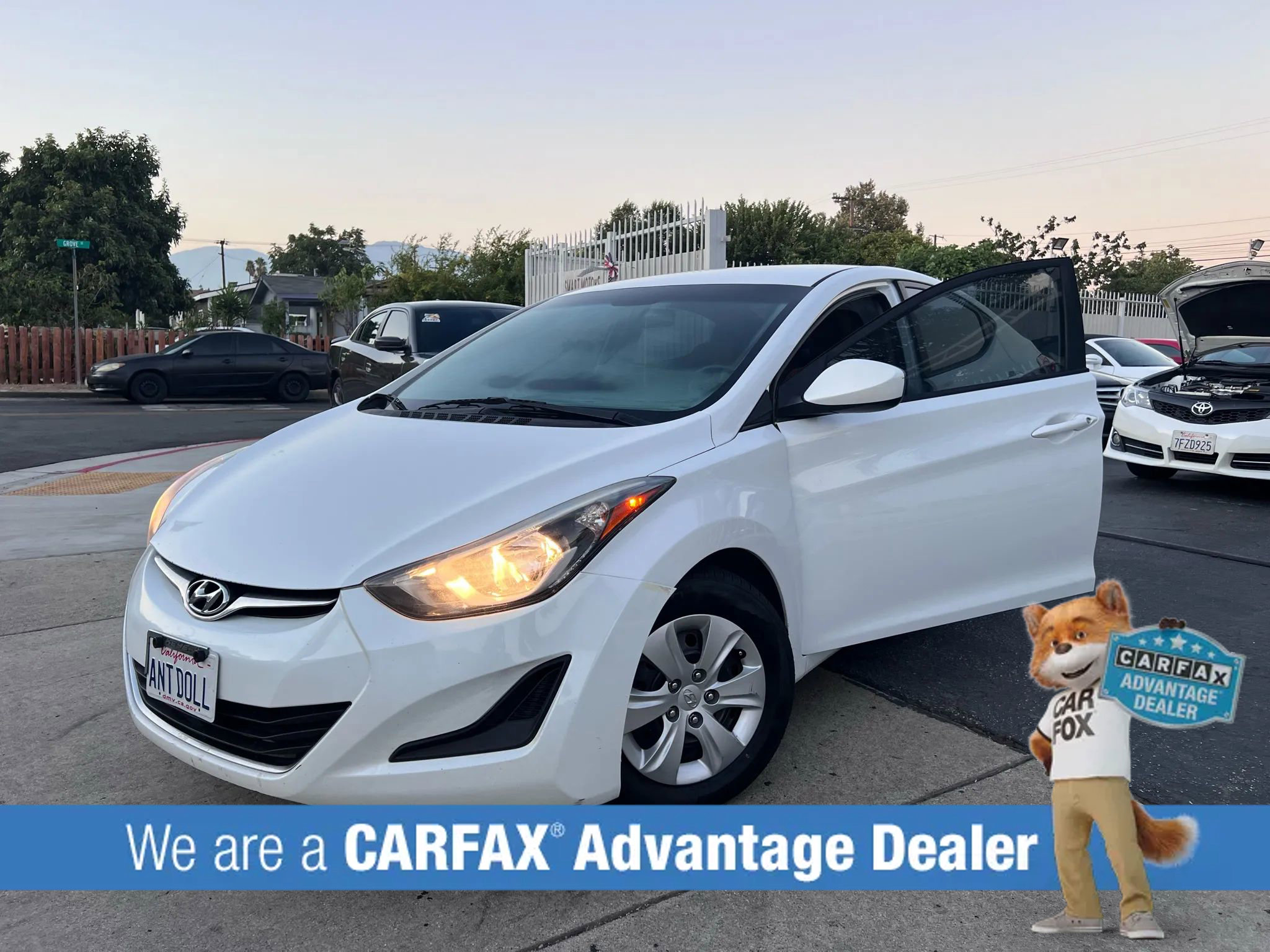 Used 2016 Hyundai Elantra SE image 3