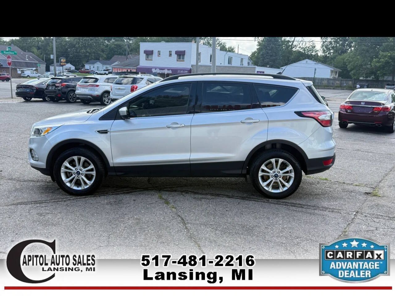 Used 2018 Ford Escape SE w/ SE Sync 3 Package AWD/4WD image 5