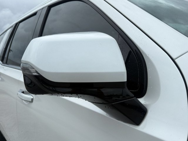 Used 2021 Chevrolet Tahoe High Country RWD image 11