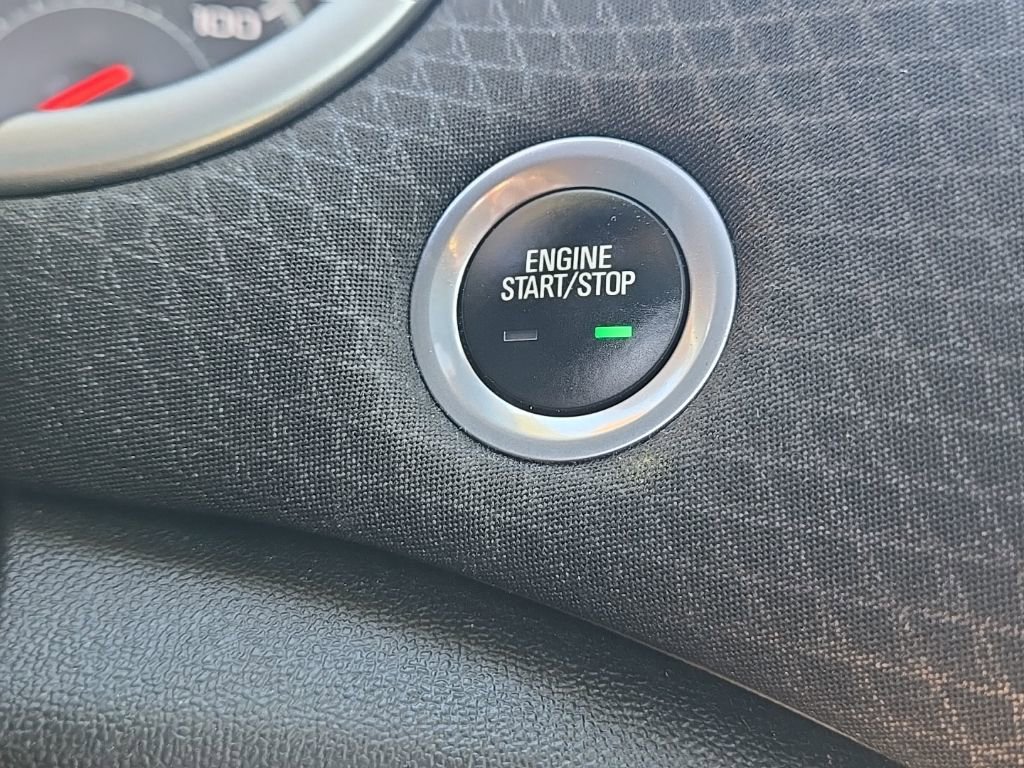 Used 2024 Chevrolet Malibu LT image 22