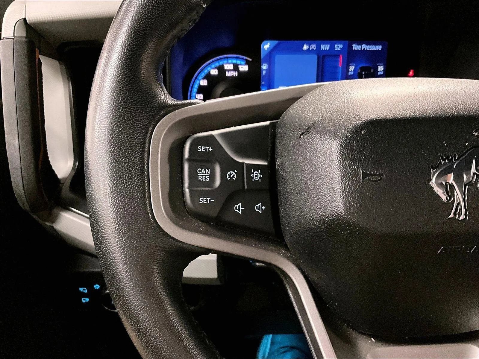 Certified 2022 Ford Bronco Badlands image 17