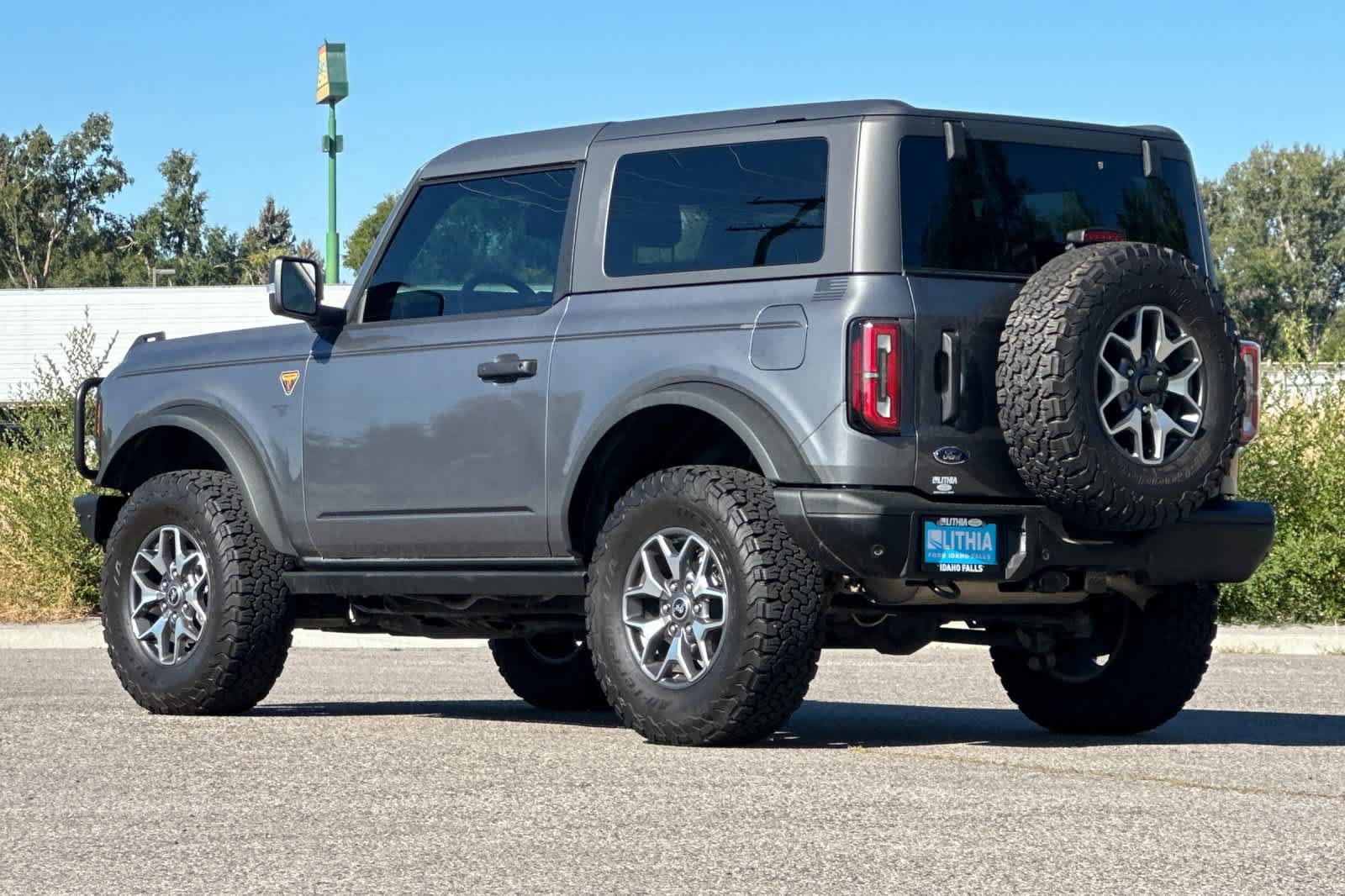 Used 2023 Ford Bronco Badlands AWD/4WD image 6