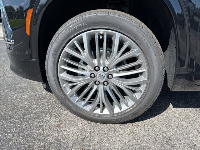 New 2027 Buick Enclave Avenir w/ LPO, Floor Liner Package FWD image 10