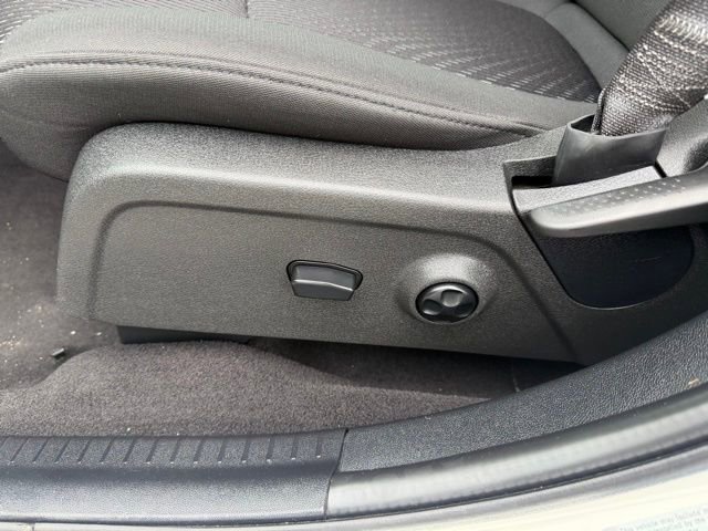 Used 2017 Dodge Journey SXT w/ Comfort/Convenience Group image 6