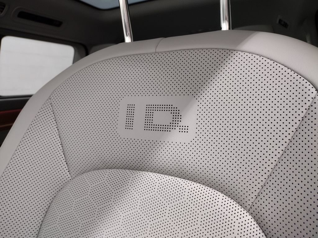 New 2025 Volkswagen ID. Buzz 1st Edition image 27