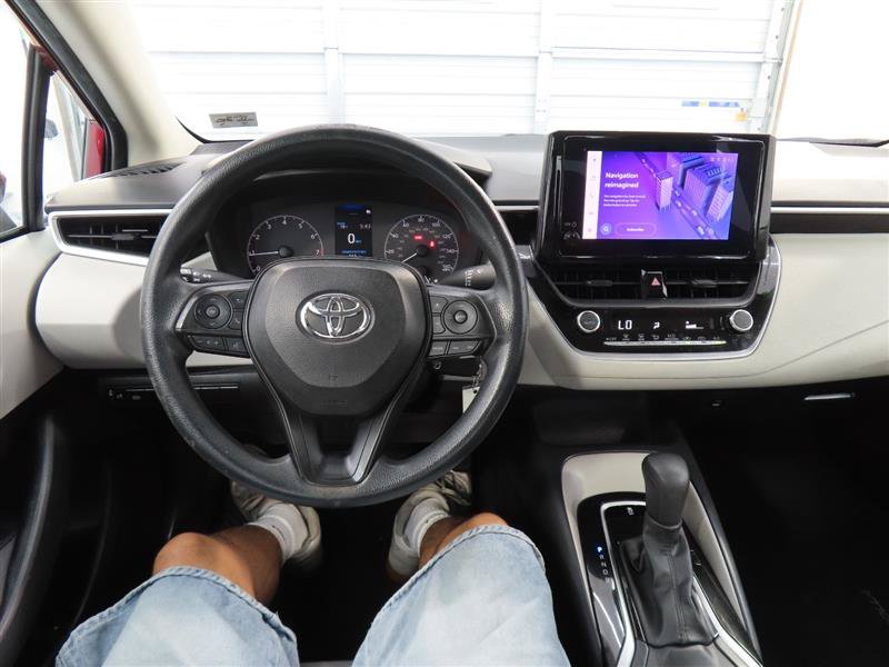 Used 2023 Toyota Corolla LE FWD image 16