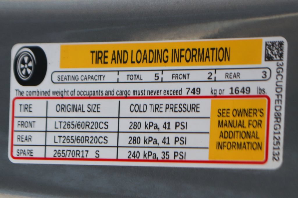 Used 2024 Chevrolet Silverado 1500 LT Trail Boss w/ LT Trail Boss Premium Package AWD/4WD image 56