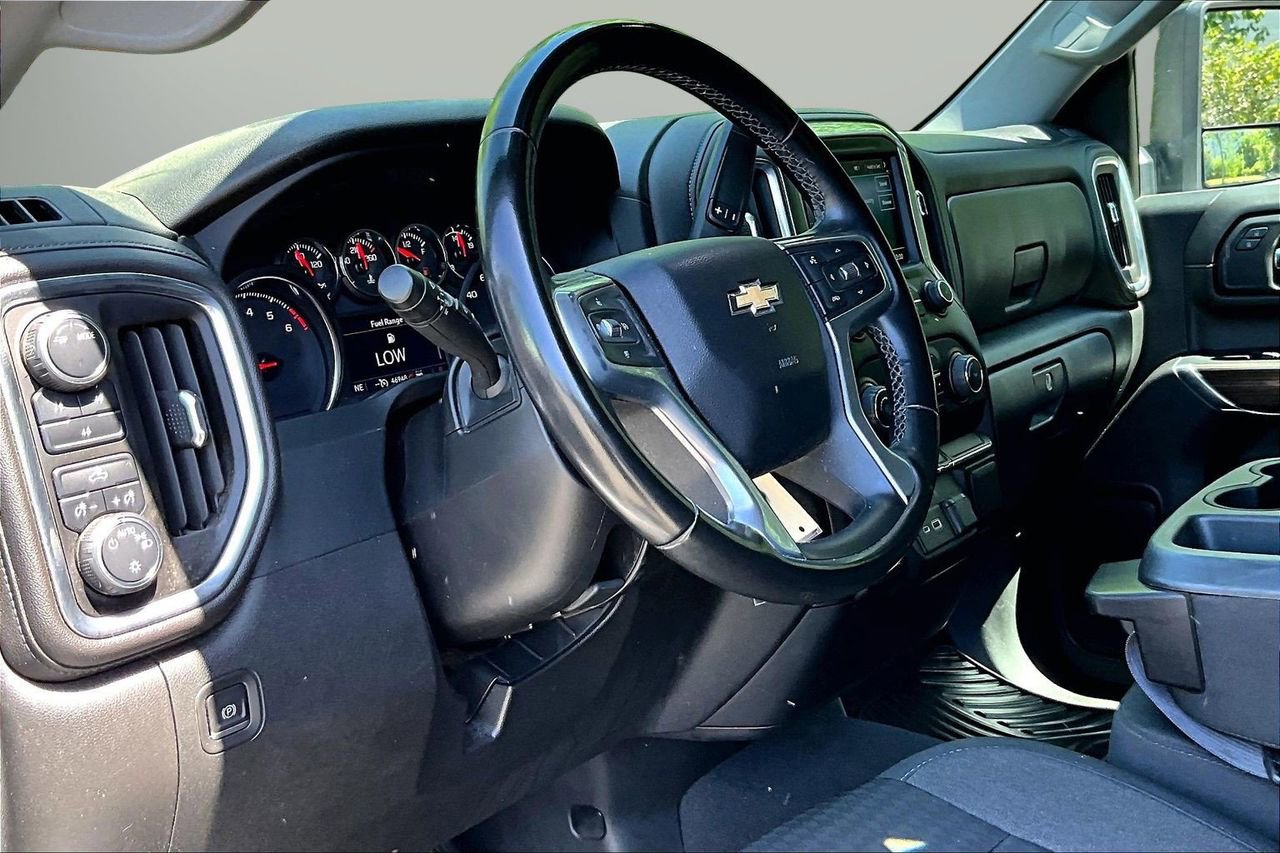 Used 2023 Chevrolet Silverado 2500 LT AWD/4WD image 18