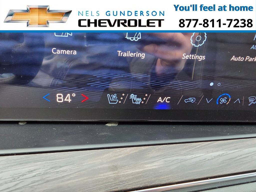 New 2026 Chevrolet Tahoe Premier w/ Sun And Tow Package AWD/4WD image 28