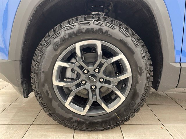New 2027 Chevrolet Equinox ACTIV w/ Convenience Package III AWD/4WD image 5