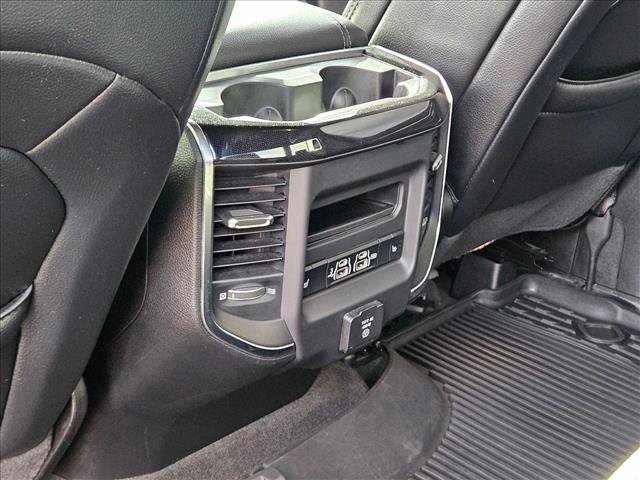 Used 2020 RAM 1500 Laramie AWD/4WD image 17