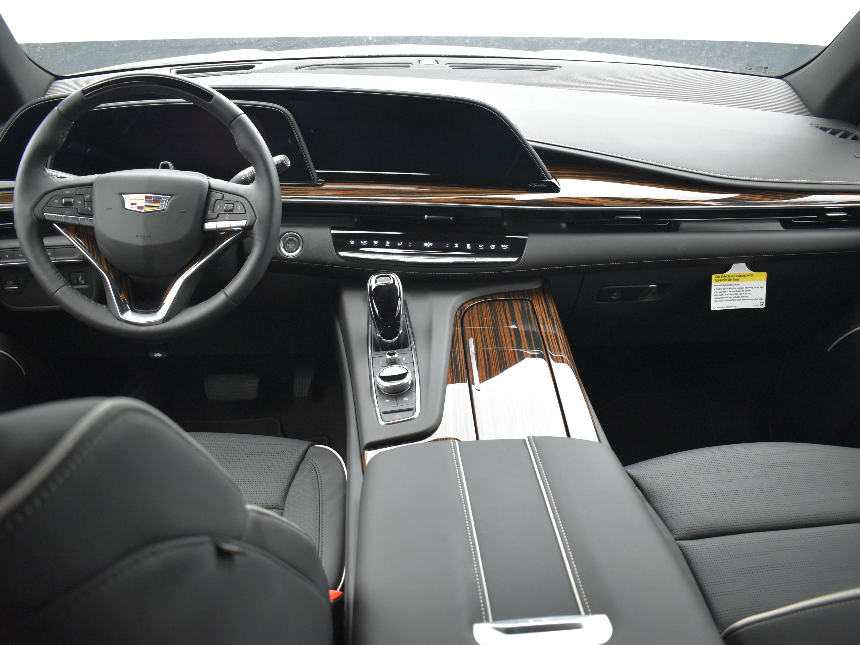 Used 2024 Cadillac Escalade Premium Luxury image 10