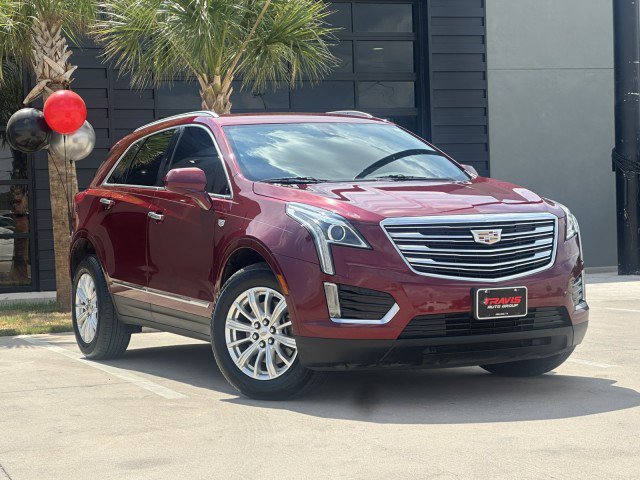 Used 2017 Cadillac XT5 FWD image 3