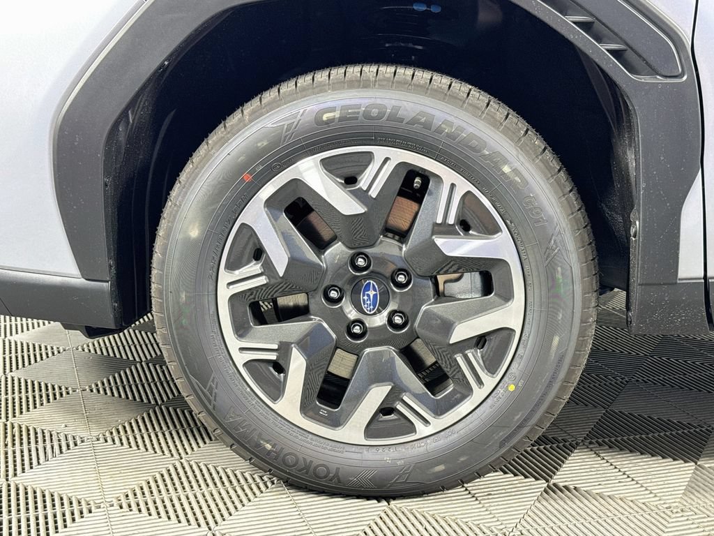 New 2026 Subaru Forester Premium AWD/4WD image 31