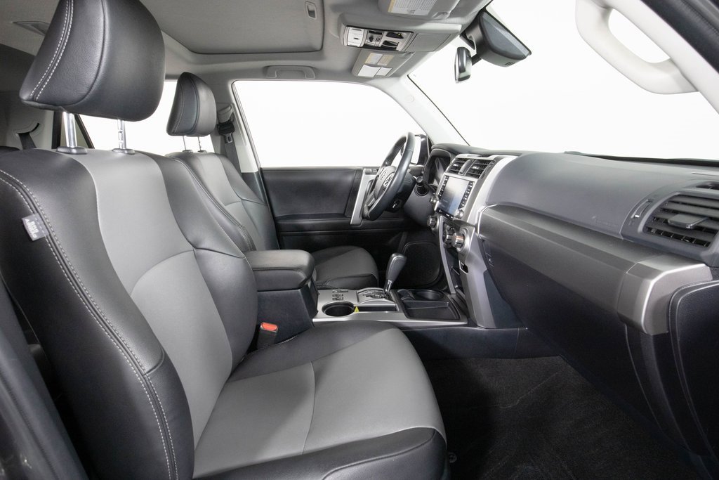 Used 2023 Toyota 4Runner SR5 Premium image 20