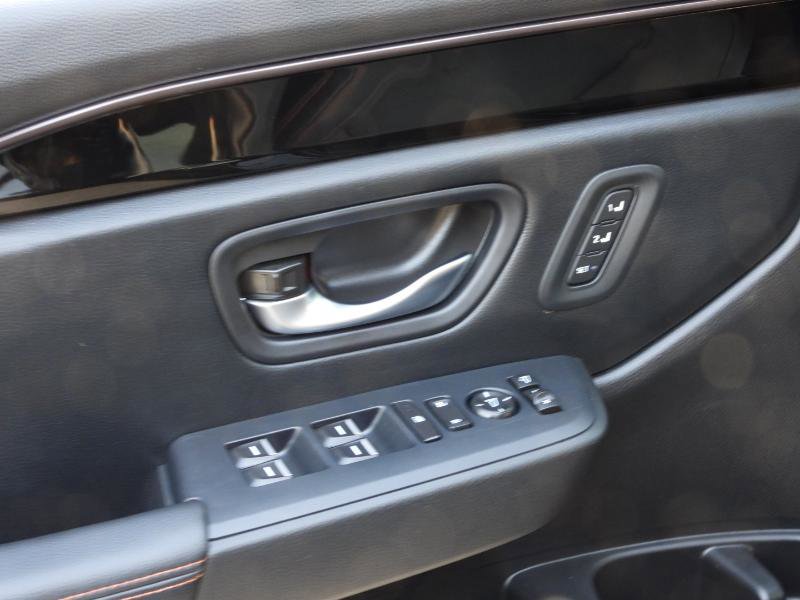 Used 2025 Honda Pilot TrailSport image 53