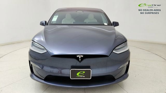 Used 2023 Tesla Model X image 2