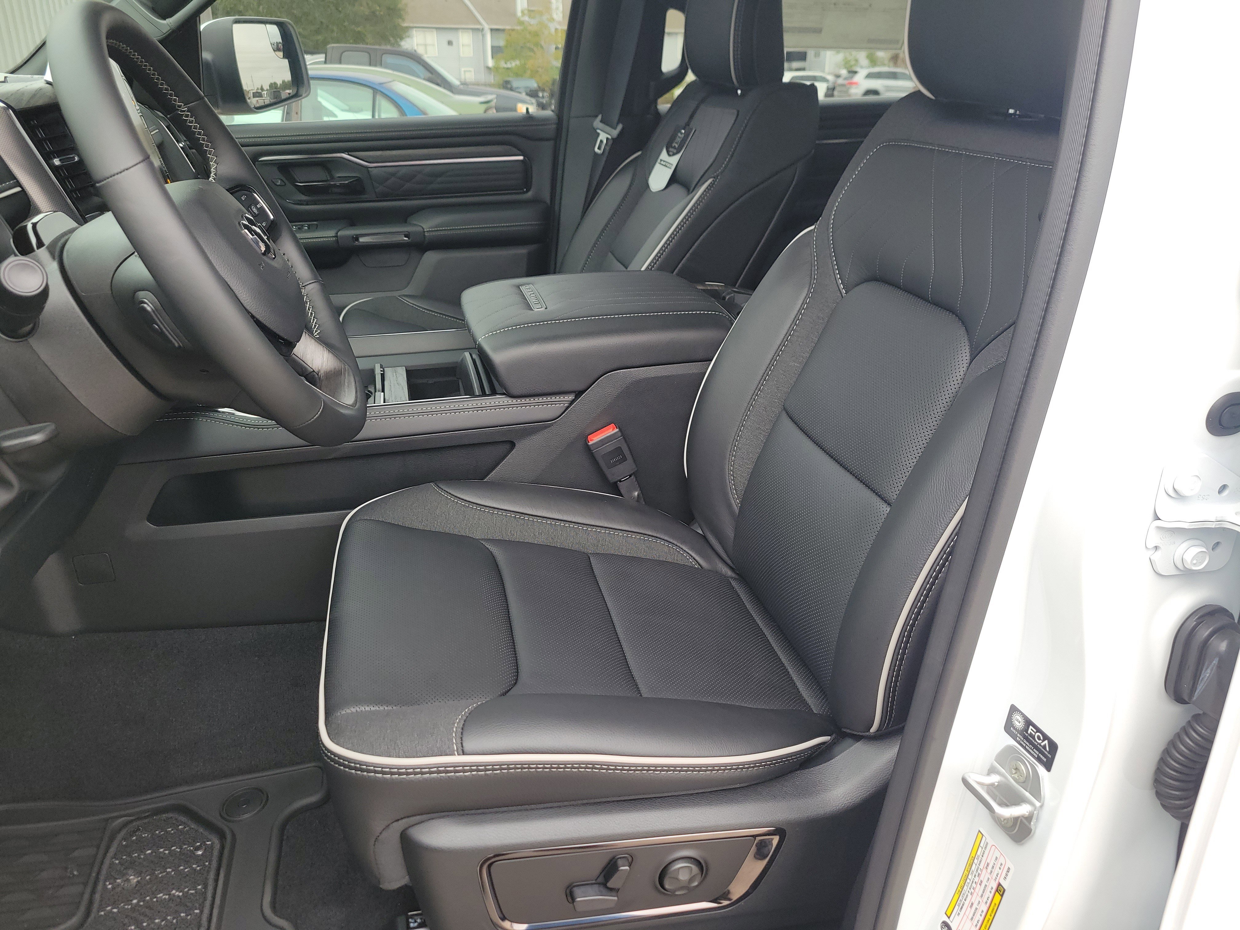 New 2026 RAM 1500 Limited image 17