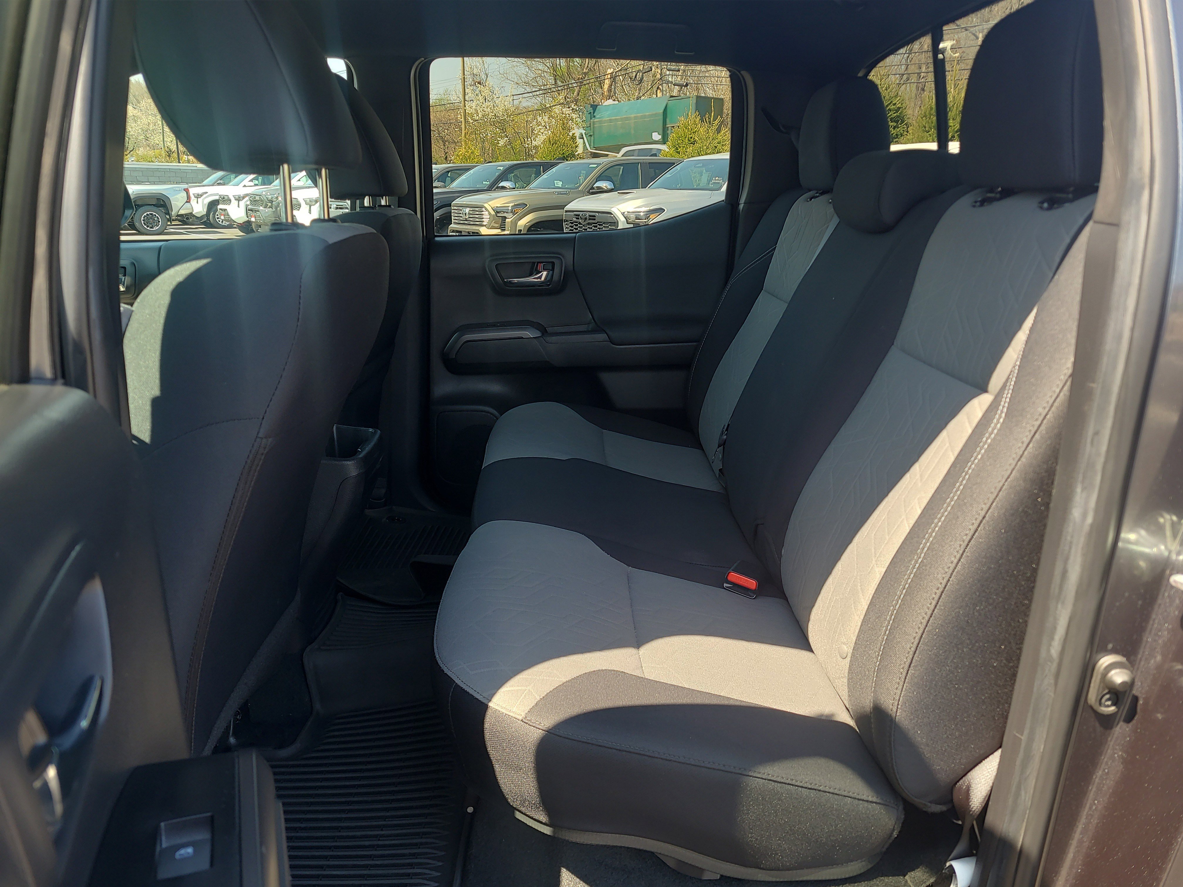 Certified 2023 Toyota Tacoma TRD Sport AWD/4WD image 28