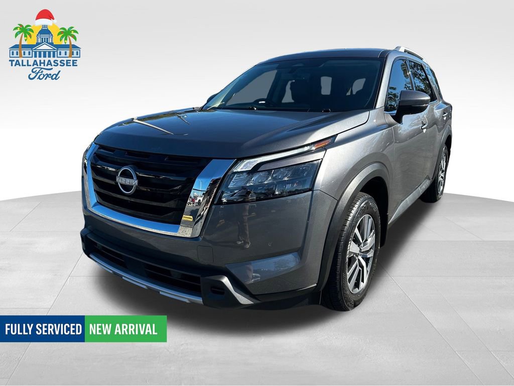 Used 2025 Nissan Pathfinder SL w/ Cargo Package