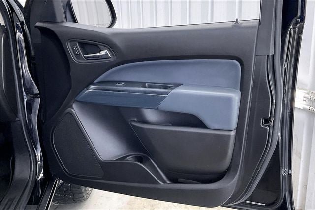 Used 2017 Chevrolet Colorado Z71 AWD/4WD image 21