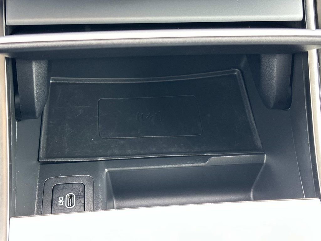 Used 2025 Land Rover Range Rover Evoque S image 13