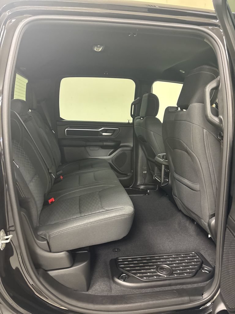 New 2026 RAM 1500 Big Horn w/ Night Edition AWD/4WD image 36