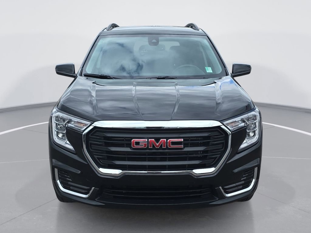 Certified 2023 GMC Terrain SLE w/ Driver Convenience Package AWD/4WD image 10