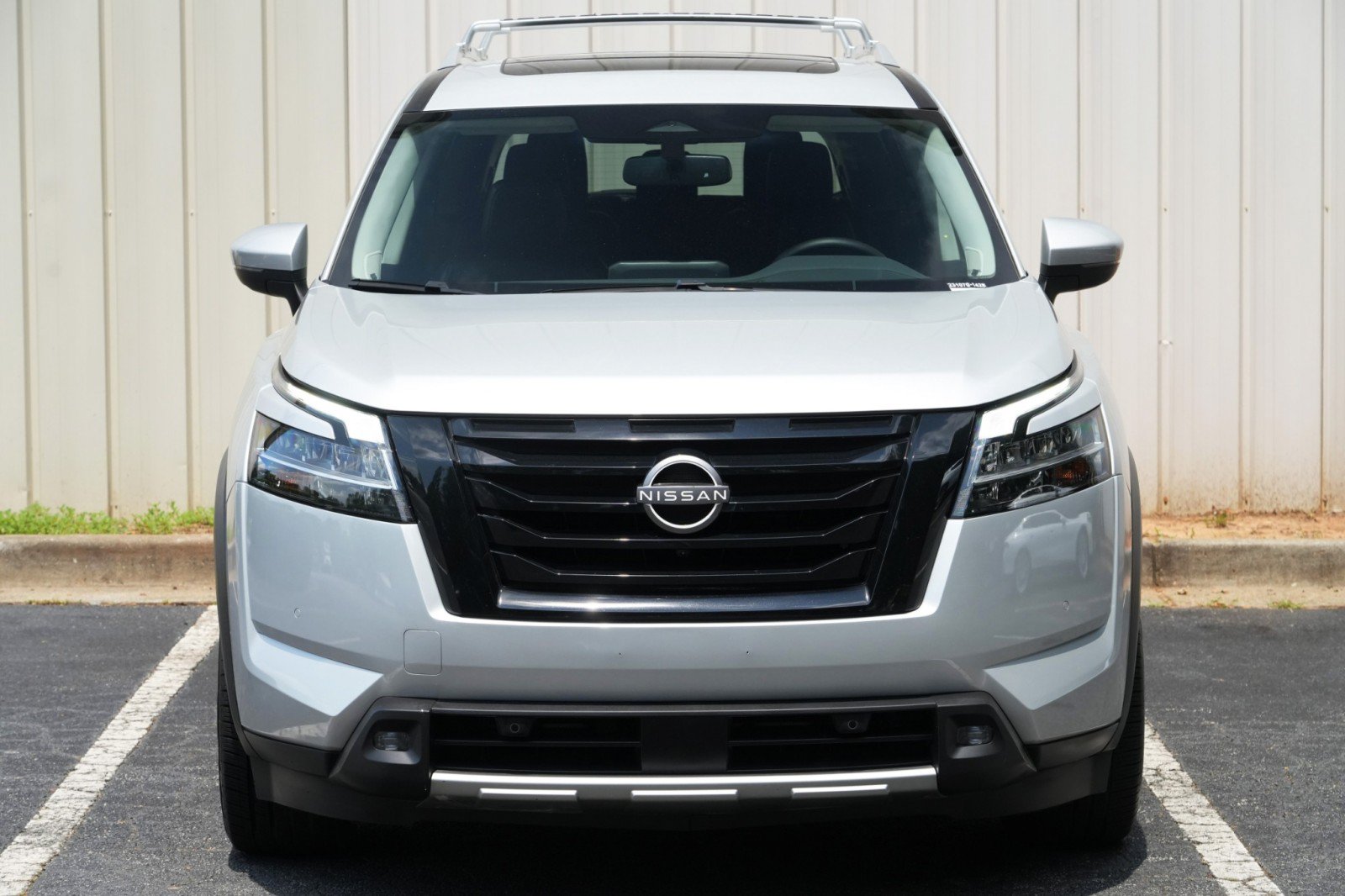 Used 2022 Nissan Pathfinder SL w/ SL Premium Package FWD image 45