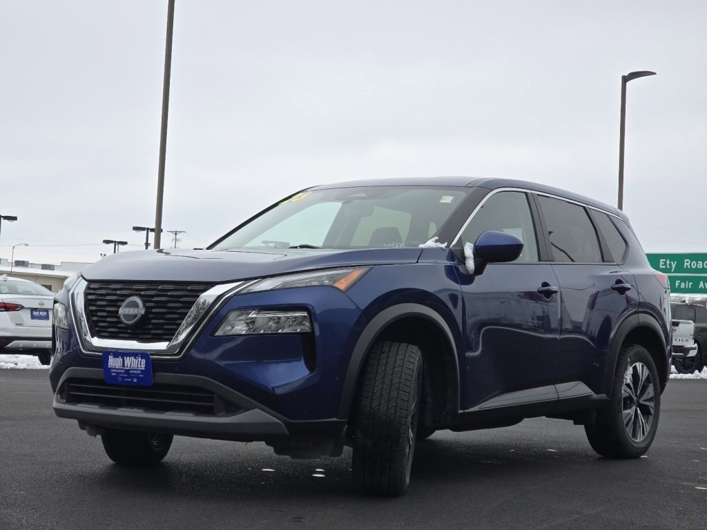 Used 2023 Nissan Rogue SV image 9
