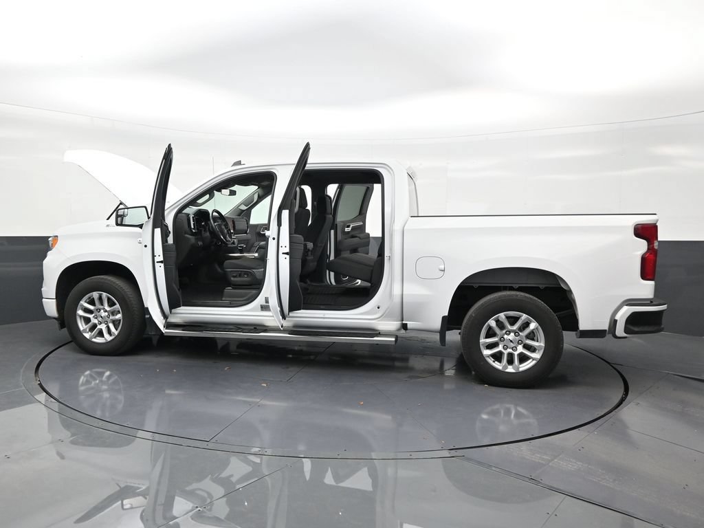 Used 2024 Chevrolet Silverado 1500 RST RWD image 30
