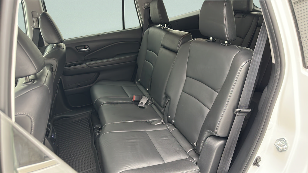 Used 2021 Honda Pilot Special Edition image 10