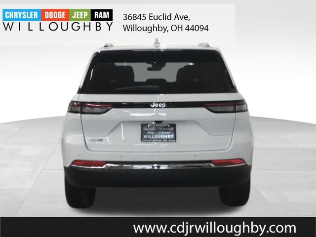 New 2025 Jeep Grand Cherokee Limited 4xe image 5